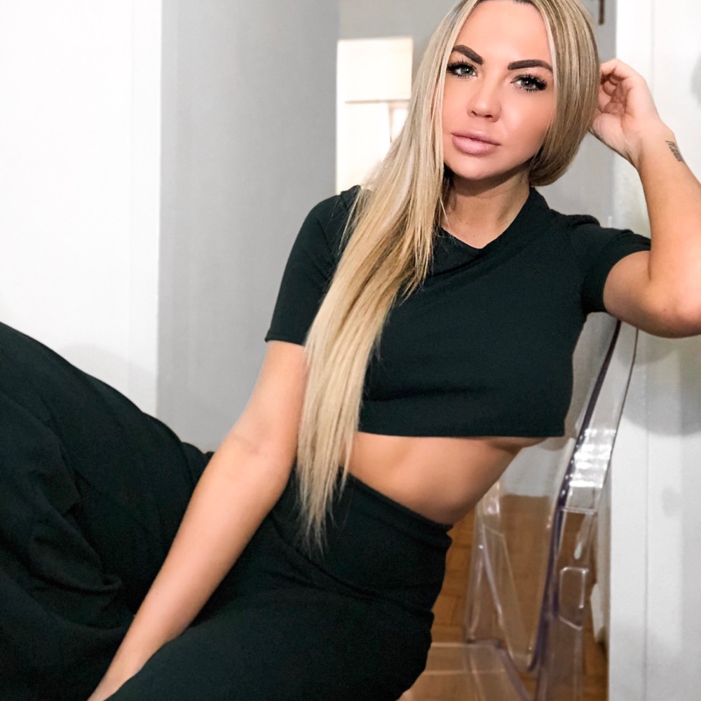 Green two piece set / fashion nova